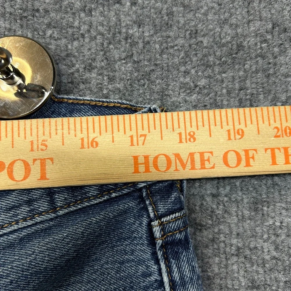 Levis 501 Straight Jeans Men's Blue Denim Pockets Classic Button Fly - 36X32